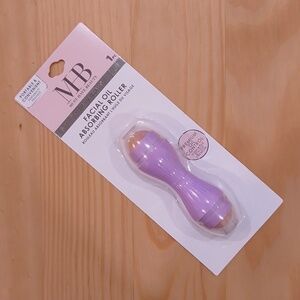 $5 Must-Have Beauty Facial Oil Absorbing Roller